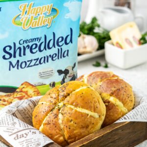 Shredded Mozzarella - Garlic Cheese bread